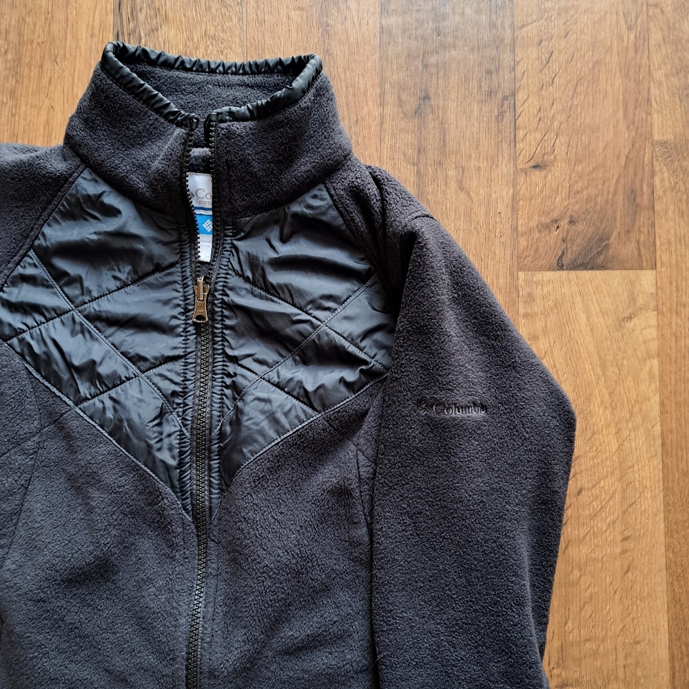 Columbia Zip-Up Fleece Sweater - Medium - Picture 10 of 15